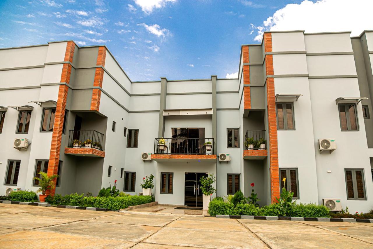 Fragrance Apartments And Suites Ibadan Exterior photo