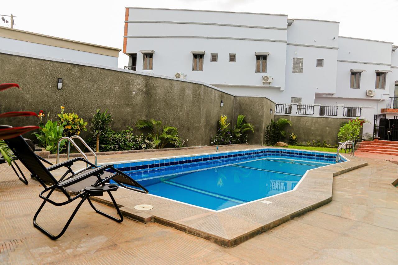 Fragrance Apartments And Suites Ibadan Exterior photo